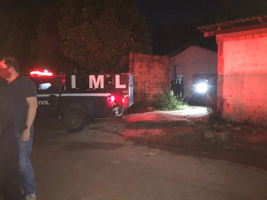 Homem sente mau cheiro e encontra corpo de idoso em decomposição dentro de casa em Boa Vista