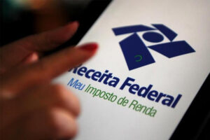 Receita Federal disponibiliza aplicativo de consulta restituição comprovantes declaração lote