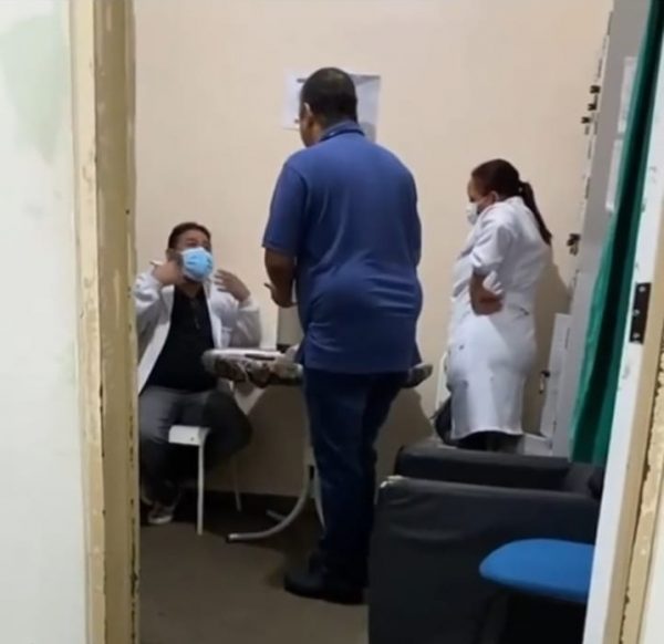 Médico discute com enfermeiro no Cosme e Silva e é afastado