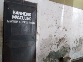 Feira do Produtor parece cenário de filme de terror