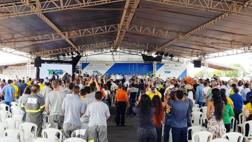 Bolsonaro chega a Roraima e promete ‘anúncio fantástico’