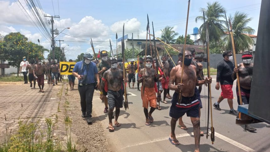 Yanomami protestam contra Marco Temporal e garimpo em RR