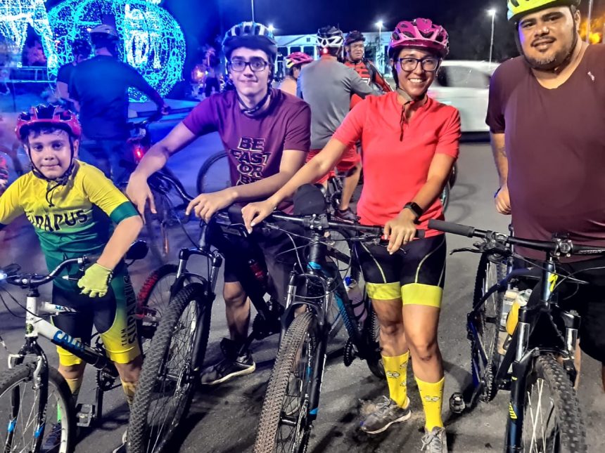 UFRR abre celebrações de seus 32 anos com passeio ciclístico