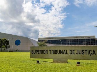 STJ determina suspensão de greve dos fiscais da Receita Federal