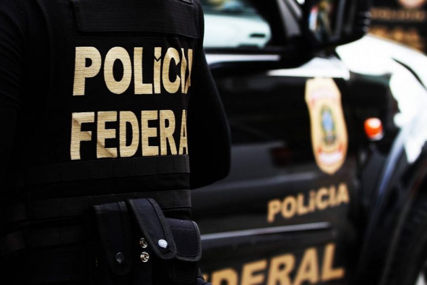 Caso Romano: policial civil alvo de operação recebeu ordem para monitorar carros da PF
