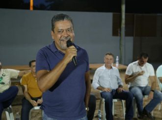 Usou Hospital de Amor para se promover