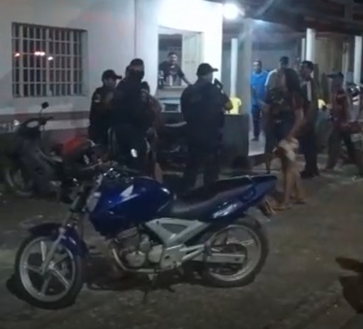 Confusão generalizada em bar de São Luiz termina na prisão de três pessoas