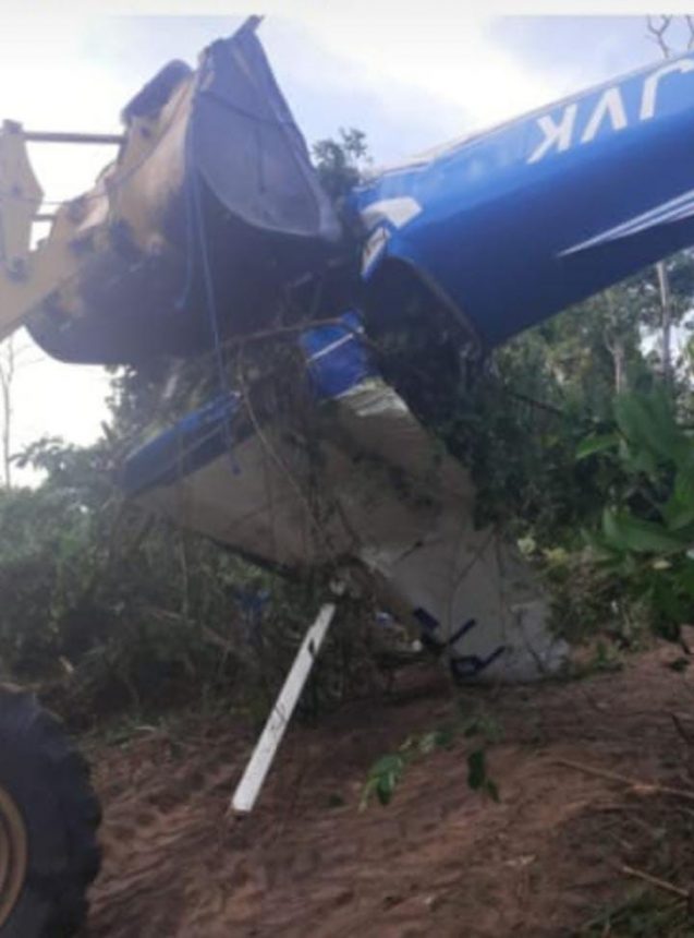 Dois homens morrem após queda de avião em Mucajaí