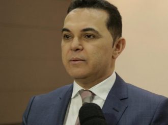 Jalser tentou suspender processo de cassação