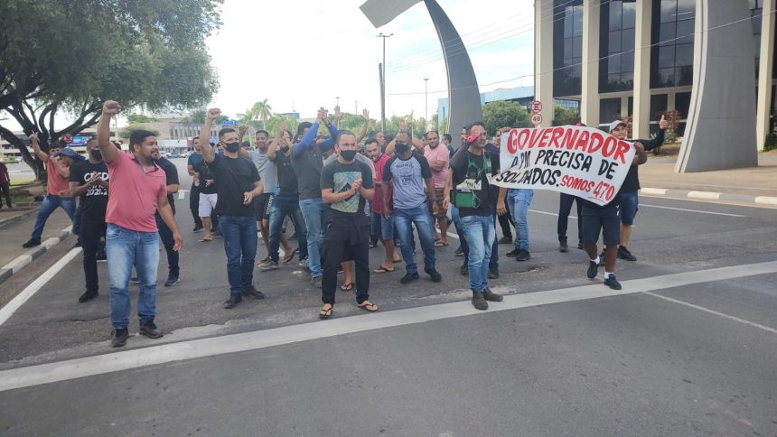 Protesto de classificados em concurso da PMRR segue pelo terceiro dia