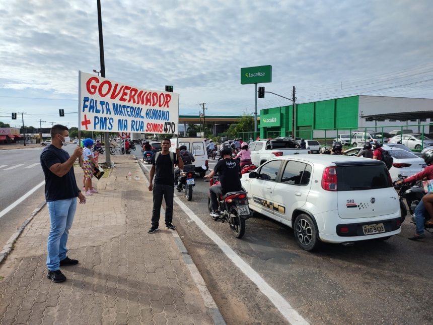 Manifestação de classificados em concurso da PM completa seis dias em RR