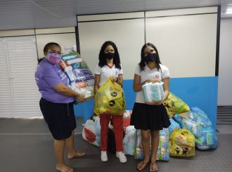 Escola Oswaldo Cruz arrecadou fraldas