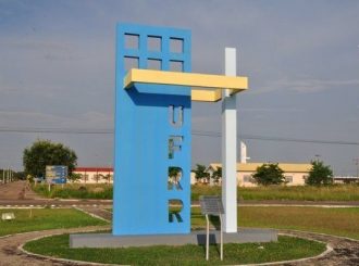 Ofertou mais de 1.000 vagas em cursos de idiomas