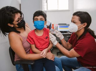 Cobertura vacinal completa contra covid em crianças não chega a 12%