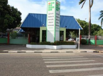 IFRR oferta aulas de natação para crianças com deficiência em Boa Vista
