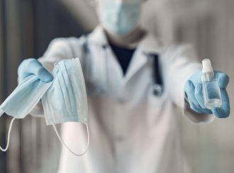 Servidores da Maternidade de Roraima cobram pagamento de adicional de insalubridade