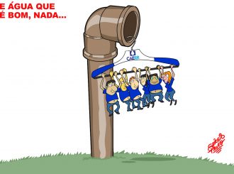 Cabide de emprego…