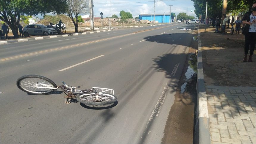 Ciclista morre atropelado por carro em Boa Vista