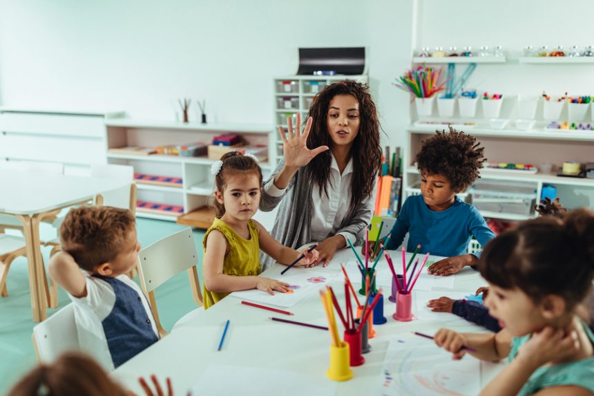 Concurso “Prêmio Arte na Escola” vai premiar em dinheiro professores  com projetos de artes no país