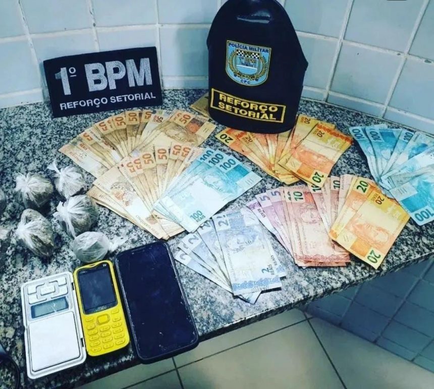 Homem tenta fugir ao ver viatura da PM, mas acaba preso por tráfico de drogas em RR