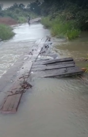 Pontes e estradas precárias em Caracaraí deixam população ilhada, denuncia morador