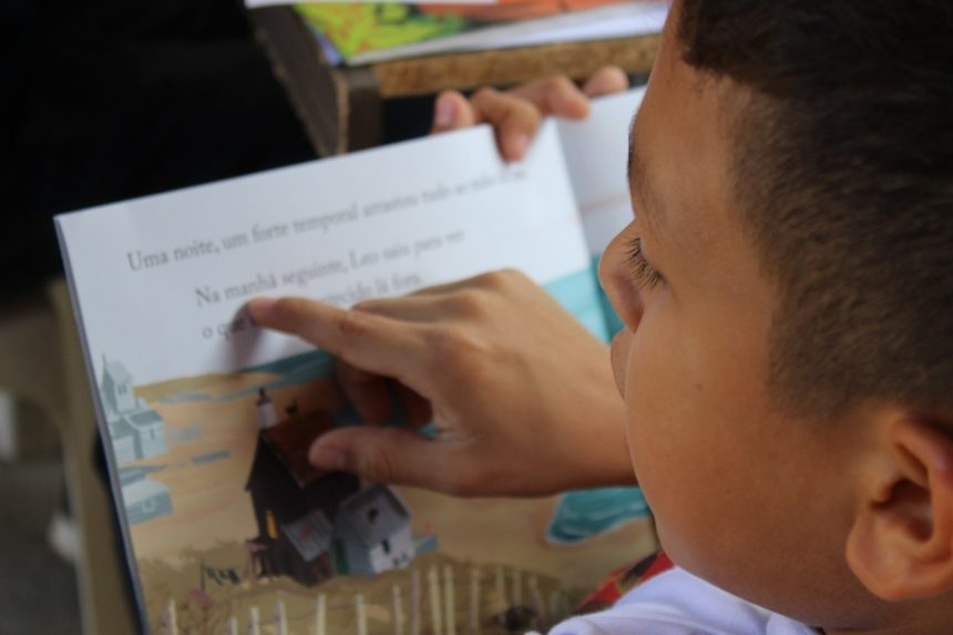 Visão Mundial abriu 80 vagas em projeto de educação para crianças migrantes e refugiadas