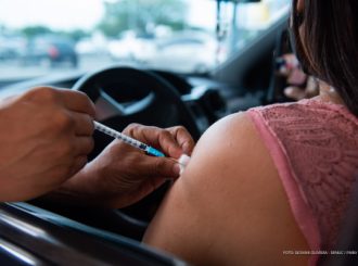 Boa Vista inicia 2ª dose de reforço da vacina contra Covid para pessoas a partir de 40 anos nesta terça-feira