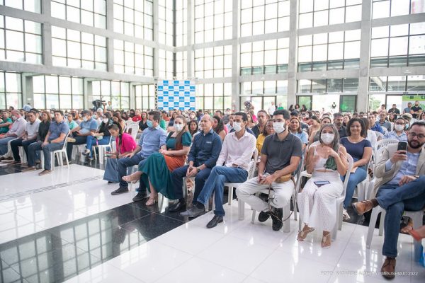 Prefeitura de Boa Vista empossa mais 140 novos servidores da saúde
