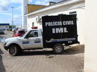 Casal é morto a facadas no interior de Roraima