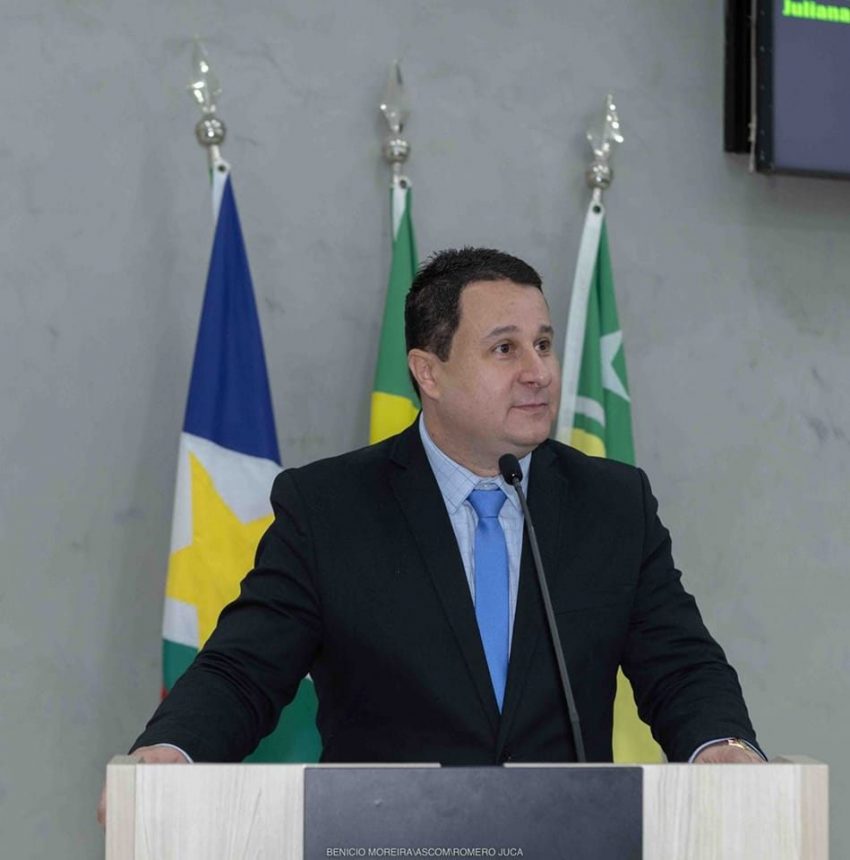 Bruno Perez entra com ação contra irregularidades no envio de R$ 70 milhões aos municípios