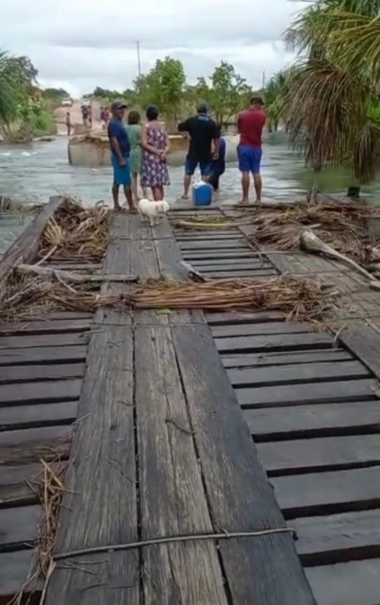 Moradores de Alto Alegre voltam a ficar ilhados após ponte romper pela 2ª vez; veja vídeo