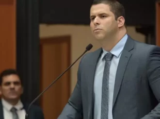 TRE-RR mantém inelegibilidade de deputado Chico Mozart