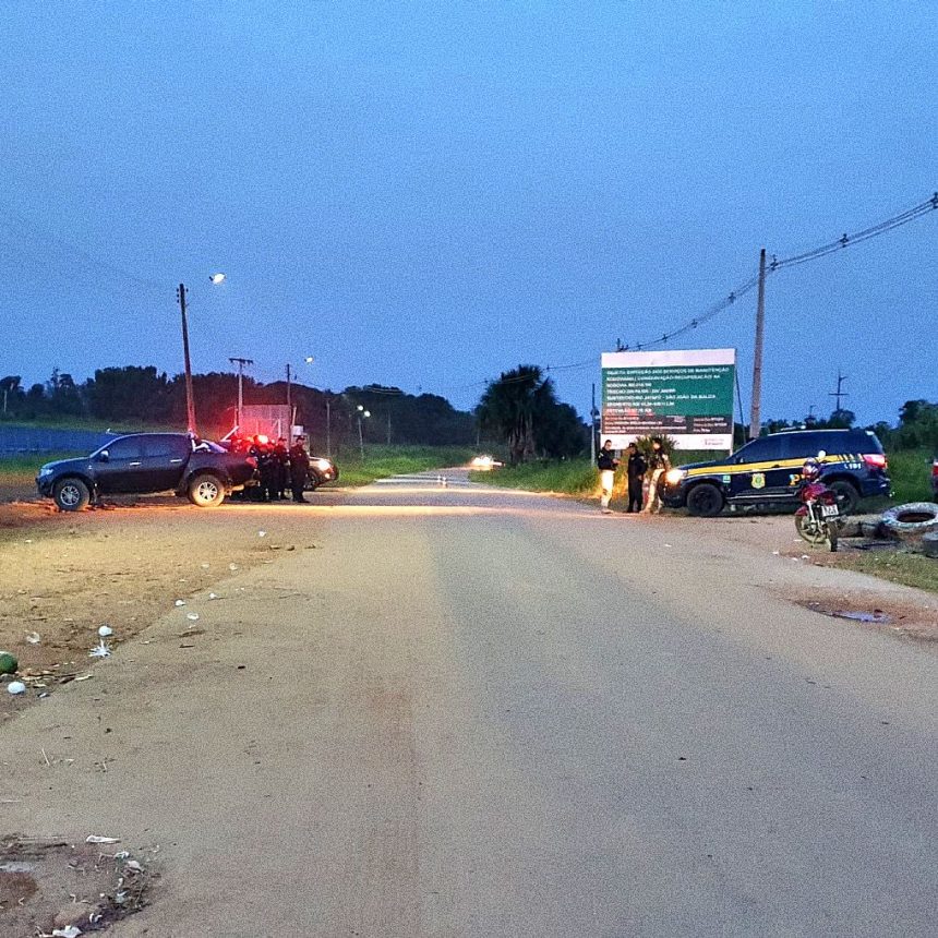 Produtores de banana encerram manifestação na BR-210 após liminar da Justiça Federal