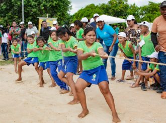 Promove Jogos Escolares
