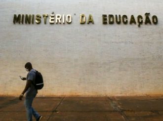 MEC abre fase de declaração de matrículas de escolas em tempo integral