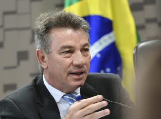 Denarium chamou os Yanomami de bichos