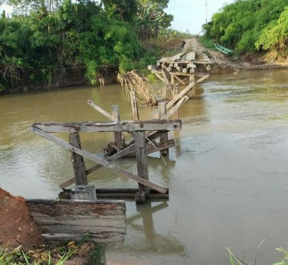Governo de Roraima confirma paralisação de obras em pontes e vicinais em Roraima