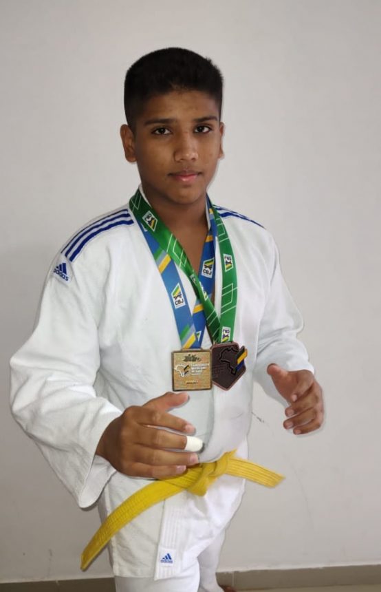 Atleta roraimense se emociona ao conquistar pódio no Campeonato Brasileiro de Judô pela primeira vez