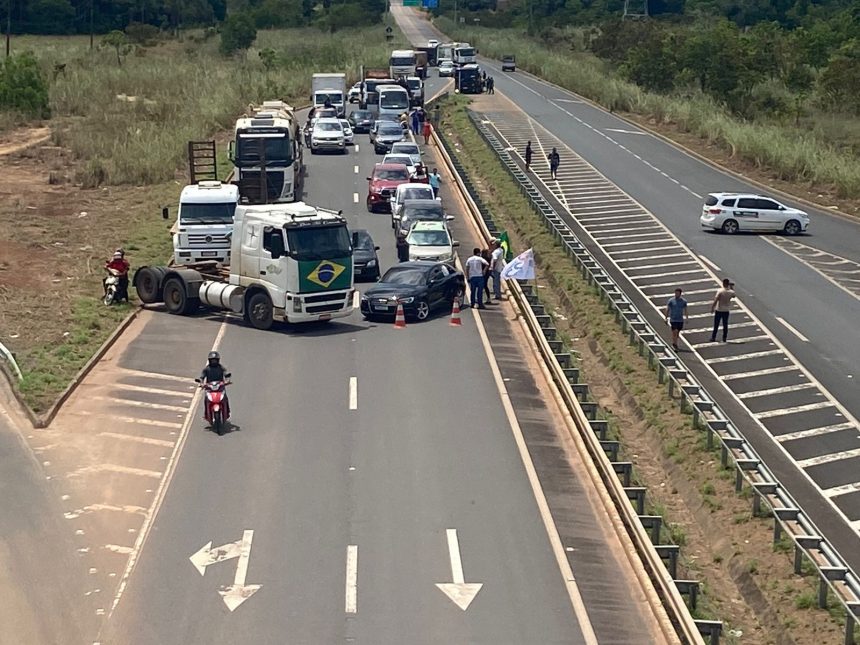 Bloqueios já resultaram em mais de R$ 5,5 milhões em multas