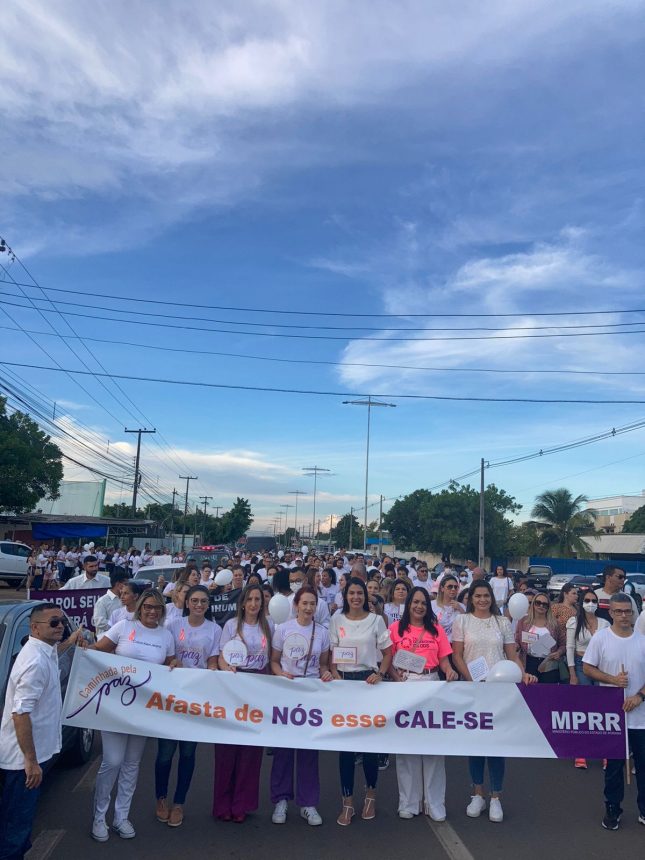 ‘Caminhada pela paz’: instituições se unem no combate à violência contra a mulher