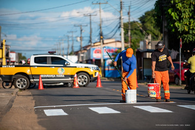 Prefeitura de Boa Vista revitaliza faixas de pedestres em vias que dão acesso às escolas
