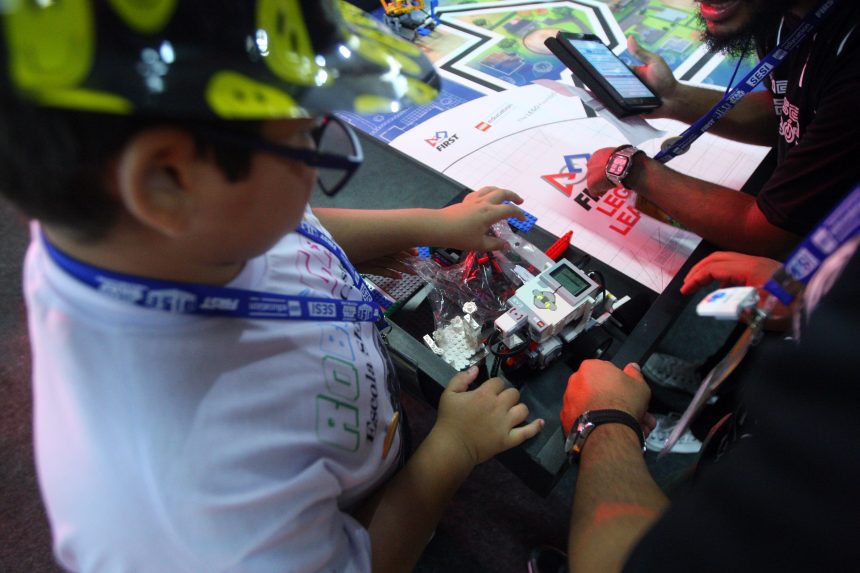 Estudantes de Roraima participam de torneio de robótica no Pará