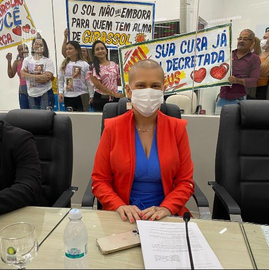 Vereadora Tuti Lopes volta à Câmara e faz discurso emocionante