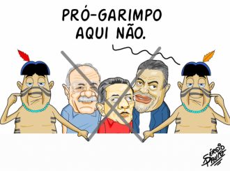 Indígenas pedem saída de senadores de comissão