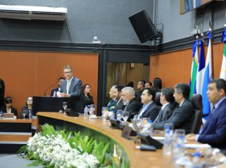 Deputados estaduais se esquivam do assunto ‘impeachment contra Denarium’, protocolado na ALE-RR por jornalista