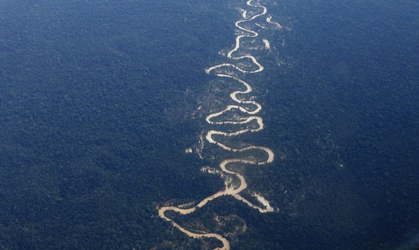 FAB vai manter espaço aéreo Yanomami parcialmente aberto até maio