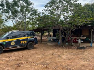Jovem é preso e adolescente é apreendido por suspeita de assassinar idoso com golpes de faca no PA Nova Amazônia