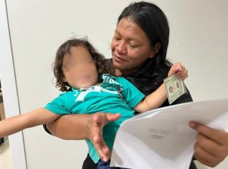 Criança registrada com gênero errado reverte problema com ajuda da DPE-RR