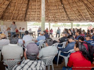 Comunidades indígenas de Boa Vista participam de reunião para revisão do plano diretor