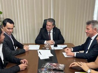 Depois de aumentar ICMS de 17% para 20% em RR, Denarium vai a Brasília pedir benefício fiscal para suas empresas e de seus sócios